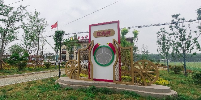 雕塑设计公司：<i style='color:red'>不锈钢雕塑制作</i>会有什么意义