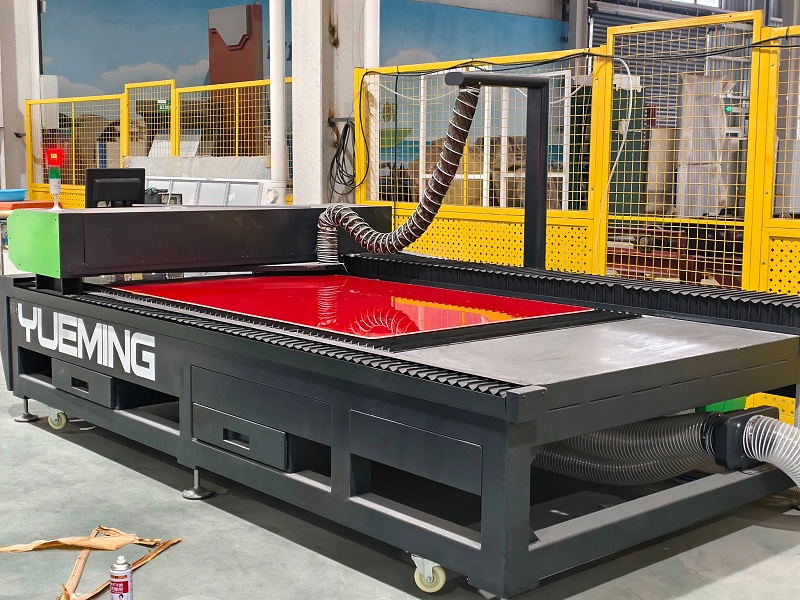 千帆标识一非金属激光切割机设备